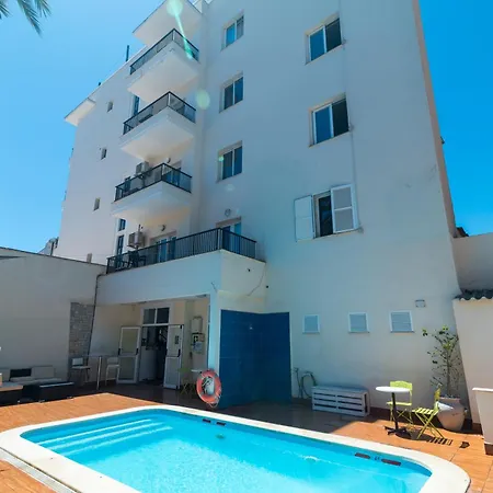 Lis Mallorca מלון דירות 2*