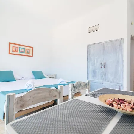מלון דירות Lis Mallorca 2*